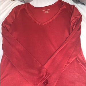 AMERICAN EAGLE long sleeve v neck tee